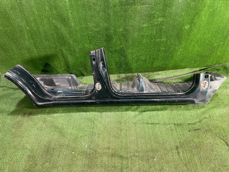 Порог кузовной Toyota Land Cruiser HDJ81V 1HD-T 1993 (б/у)