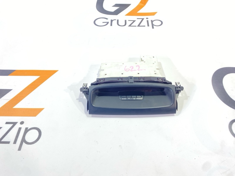 Часы Toyota Land Cruiser Prado GRJ120W 1GR-FE 2008 (б/у)
