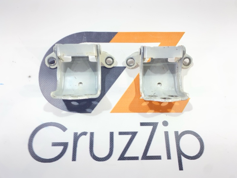 Петля багажника Toyota Land Cruiser UZJ200W 2UZ-FE 2008 (б/у)