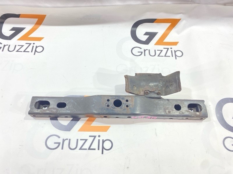 Крепление АКПП Toyota Tacoma GRN245 1GR-FE 2007 (б/у)