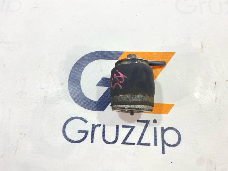 Подушка кабины Nissan Diesel Big Thumb CG48 GE13T 2004 (б/у)