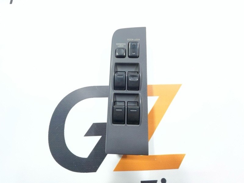 Кнопка стеклоподъемника Toyota Land Cruiser FZJ80G 1FZ-FE 1992 передняя правая (б/у)