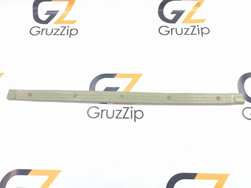 Накладка на порог багажника Nissan Safari WFGY61 TB48DE 2006 задняя (б/у)