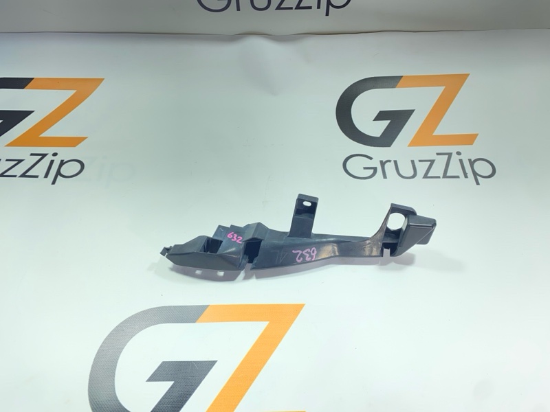 Крепление бампера Toyota Land Cruiser Prado GRJ121W 1GR-FE 2007 переднее левое (б/у)