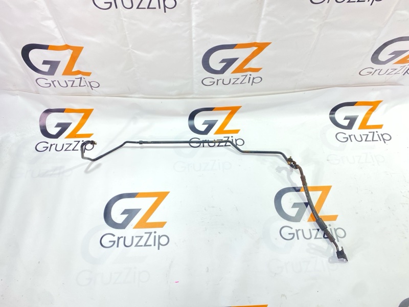 Трубка гидроподвески Toyota Land Cruiser Cygnus UZJ100W 2UZ-FE 1999 передняя левая (б/у)