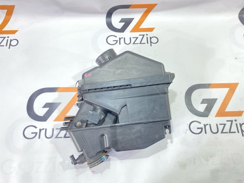 Корпус воздушного фильтра Toyota Land Cruiser Prado GRJ120W 1GR-FE 2008 (б/у)