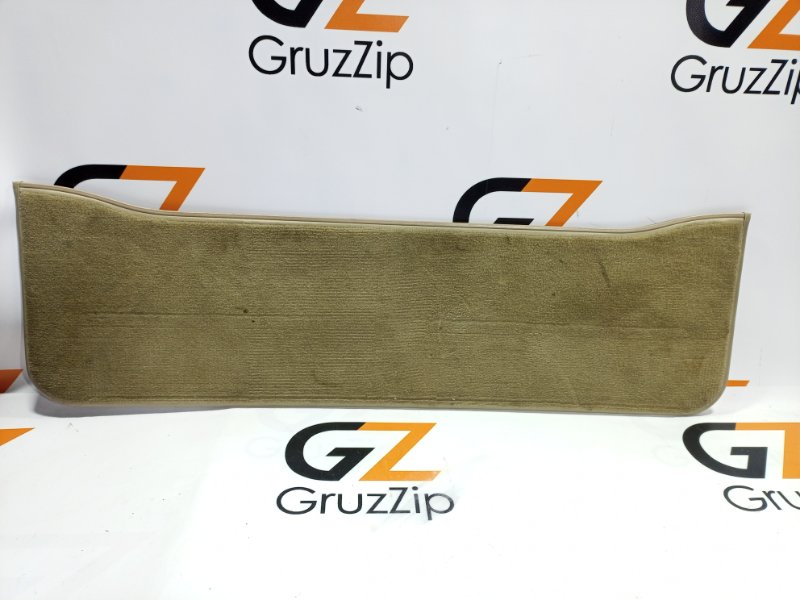 Обшивка двери багажника Toyota Land Cruiser Cygnus UZJ100W 2UZ-FE 1999 (б/у)