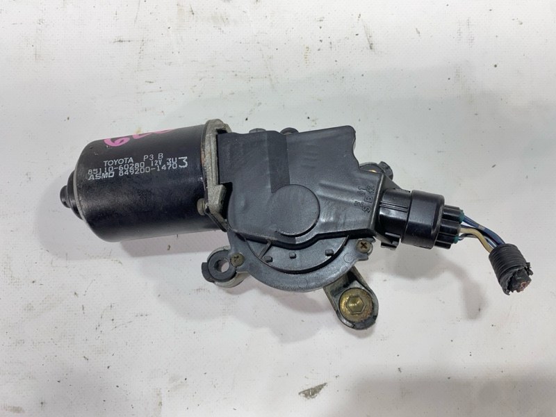 Мотор дворников Toyota Land Cruiser Cygnus UZJ100W 2UZ-FE 1999 (б/у)