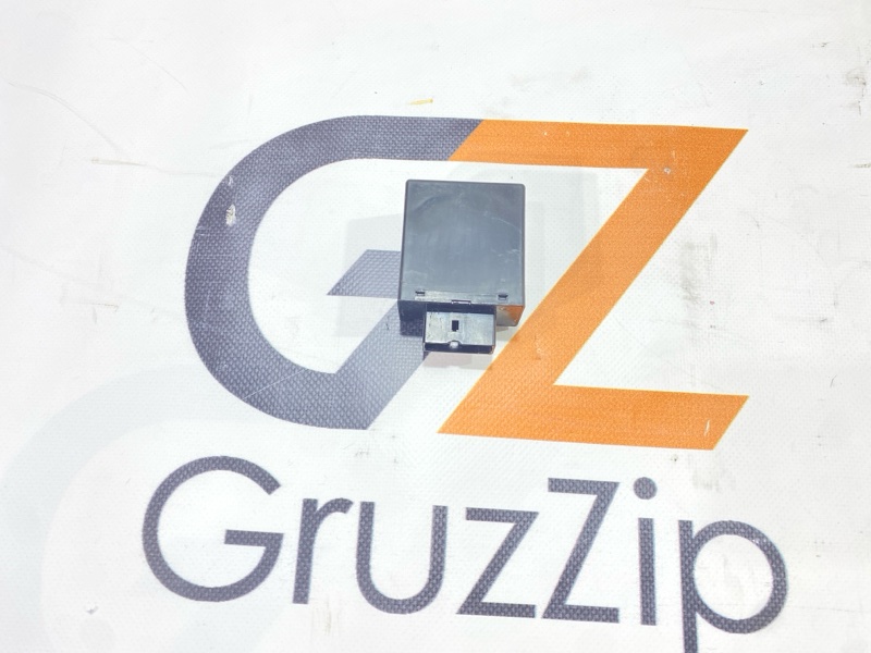 Реле поворотников Toyota Tacoma GRN245 1GR-FE 2007 (б/у)