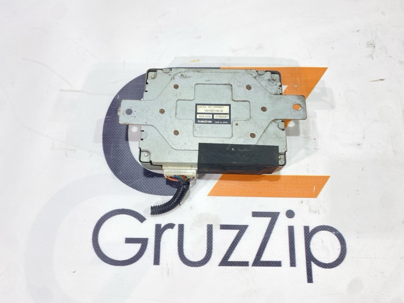 Блок управления Isuzu Giga CYJ77W6 6UZ1 2006 (б/у)