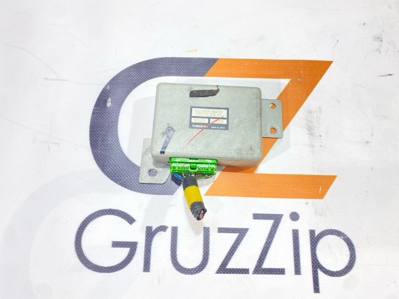 Блок управления Isuzu Giga CYJ77W6 6UZ1 2006 (б/у)
