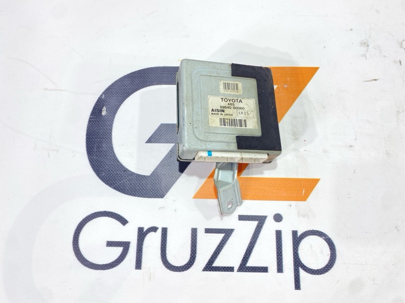 Блок управления abs Toyota Land Cruiser Prado KZJ95W 1KZ-TE 1996 (б/у)
