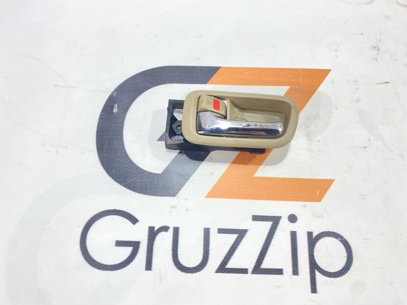 Ручка двери внутренняя Toyota Land Cruiser Cygnus UZJ100W 2UZ-FE 1999 левая (б/у)