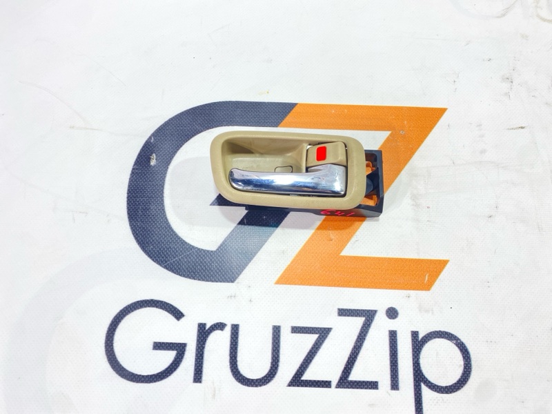 Ручка двери внутренняя Toyota Land Cruiser Cygnus UZJ100W 2UZ-FE 1999 правая (б/у)