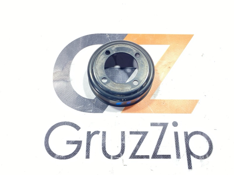 Шкив помпы Toyota Land Cruiser UZJ200W 2UZ-FE 2008 (б/у)