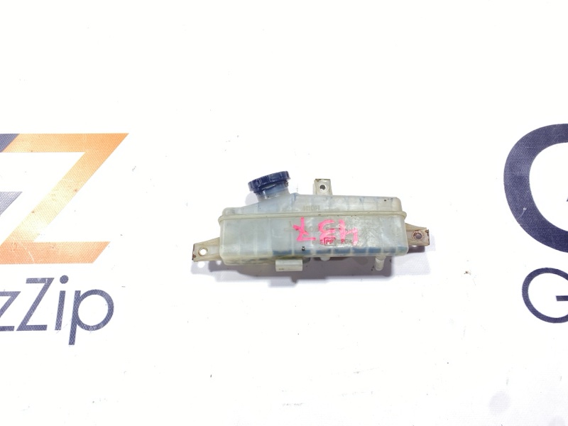 Бачок для тормозной жидкости Nissan Diesel Condor PK25A FE6T 2003 (б/у)