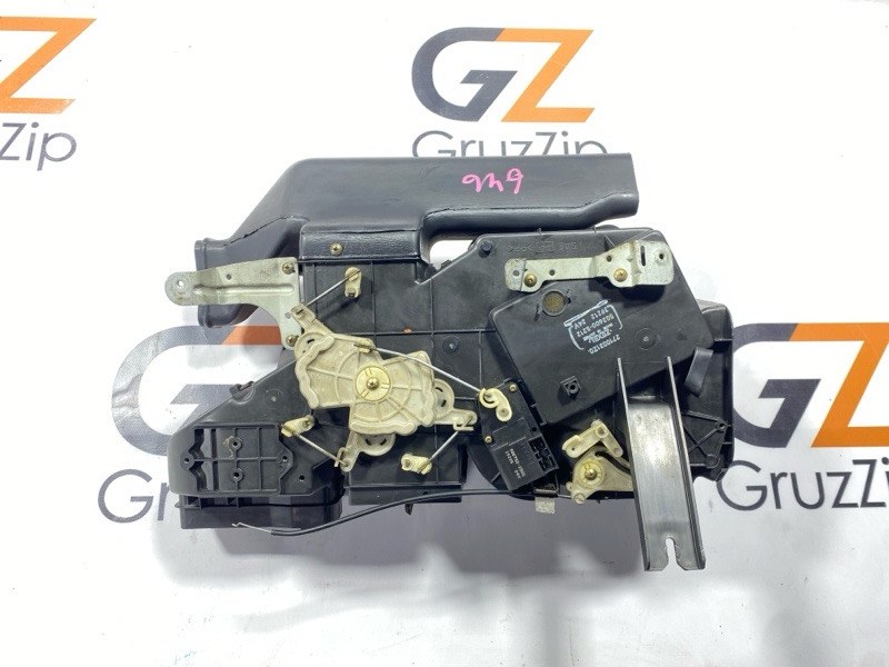 Корпус печки Nissan Diesel Condor PK26A MD92 2003 (б/у)