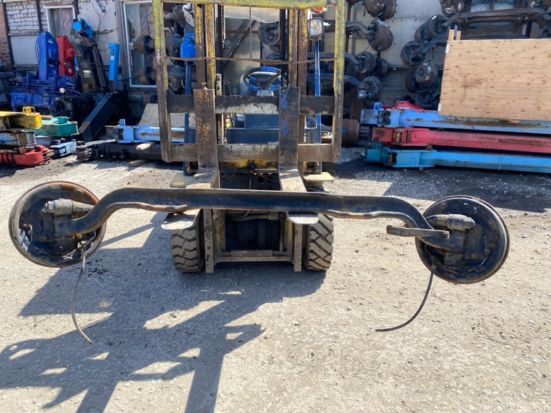 Балка Isuzu Forward FRR33 6HH1 1999 передняя (б/у)