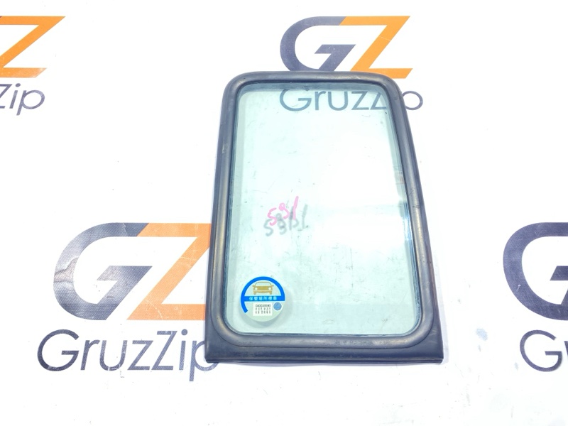 Стекло спальника Isuzu Forward FRR34 6HK1 2003 (б/у)