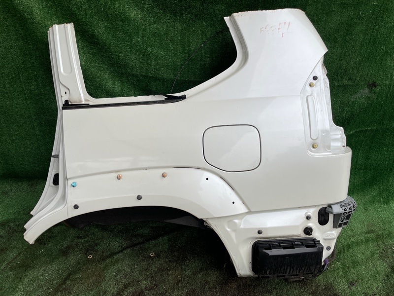 Крыло Toyota Land Cruiser Prado GRJ121W 1GR-FE 2005 заднее левое (б/у)