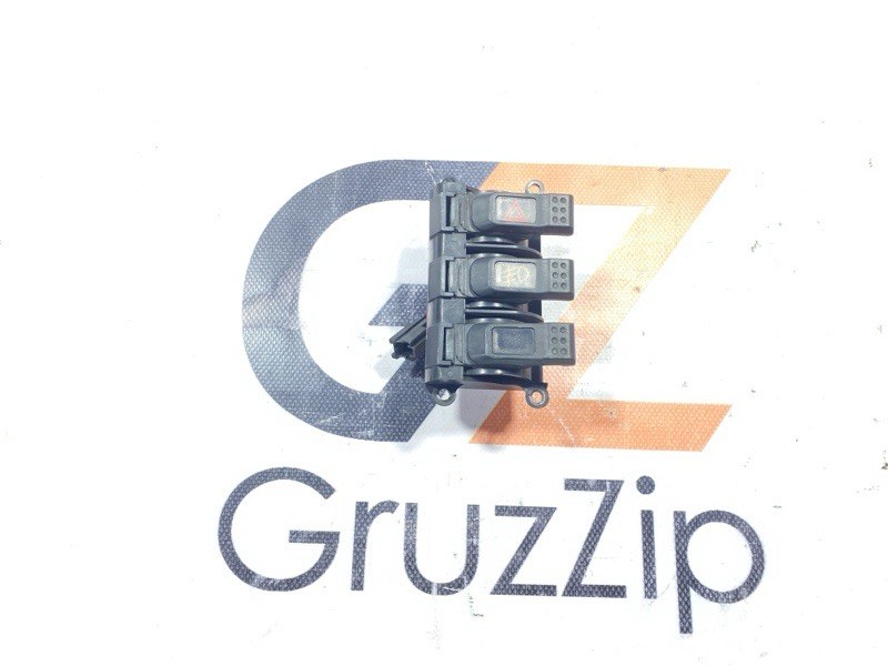 Кнопки прочие Isuzu Giga CXZ72 12PD1 1990 (б/у)