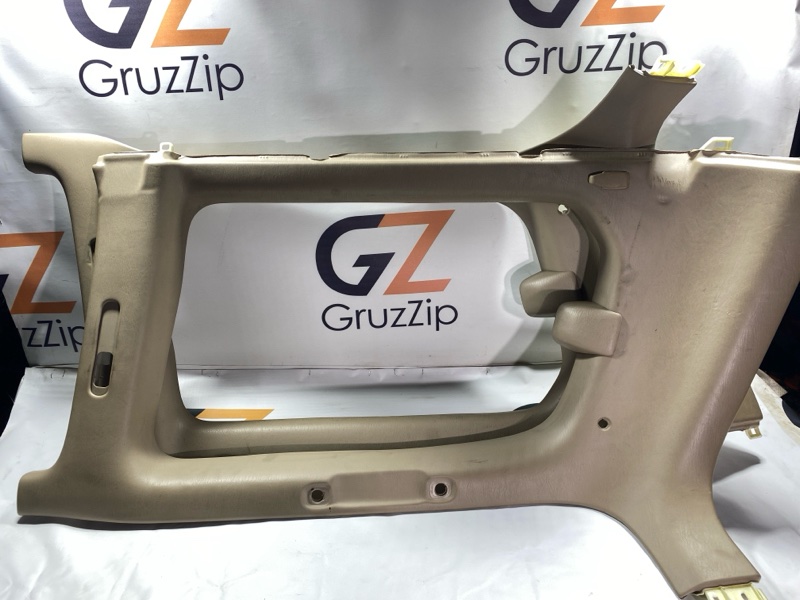 Обшивка багажника Toyota Land Cruiser Cygnus UZJ100W 2UZ-FE 1999 (б/у)