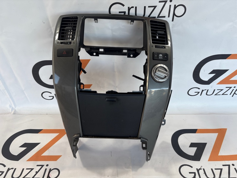 Консоль под магнитолу Toyota Hilux Surf GRN215 1GR-FE 2008 (б/у)