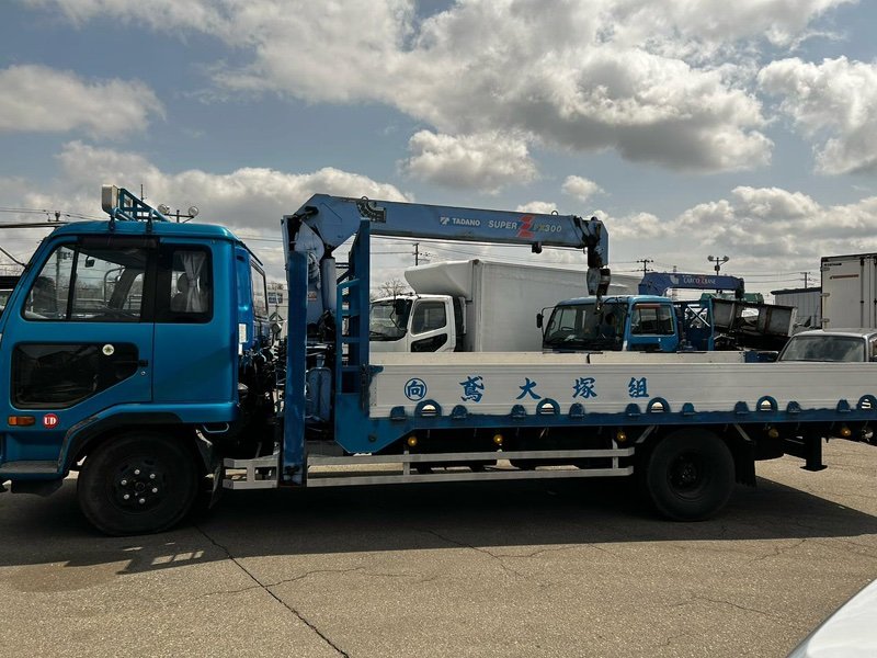Кузов бортовой. Nissan Diesel Condor MK210 FE6 1994 (б/у)