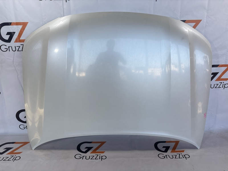 Капот Toyota Land Cruiser UZJ200W 2UZ-FE 2008 (б/у)