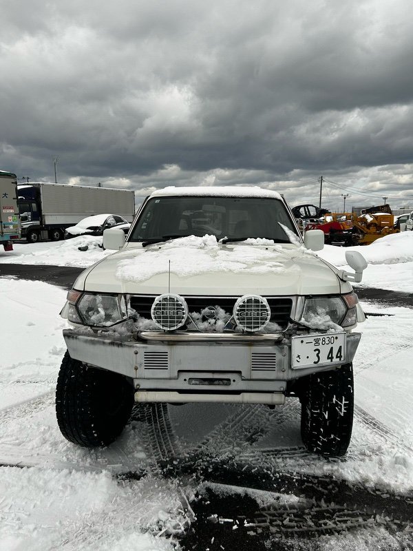 Бампер Nissan Safari WGY61 TB45E 1998 передний (б/у)