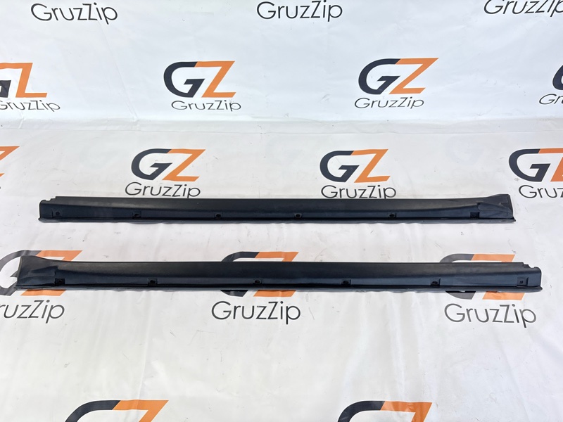 Накладка на порог Toyota Hilux Surf GRN215 1GR-FE 2008 (б/у)