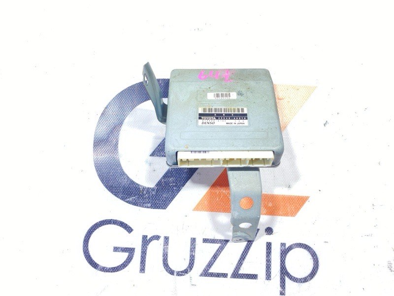 Блок управления Toyota Land Cruiser Cygnus UZJ100W 2UZ-FE 1999 (б/у)