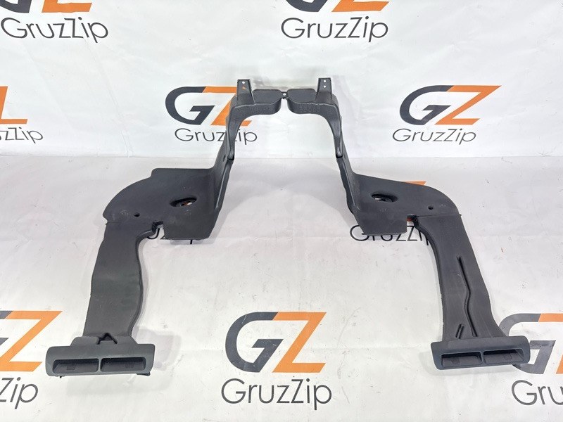 Воздуховод салона Toyota Land Cruiser URJ202W 1UR-FE 2012 (б/у)