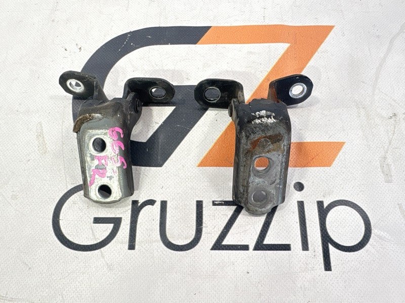 Петля двери Toyota Hilux Surf GRN215 1GR-FE 2008 передняя правая (б/у)