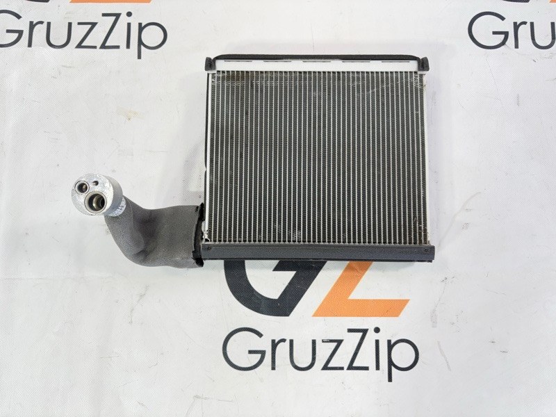 Испаритель кондиционера Toyota Land Cruiser URJ202W 1UR-FE 2012 (б/у)