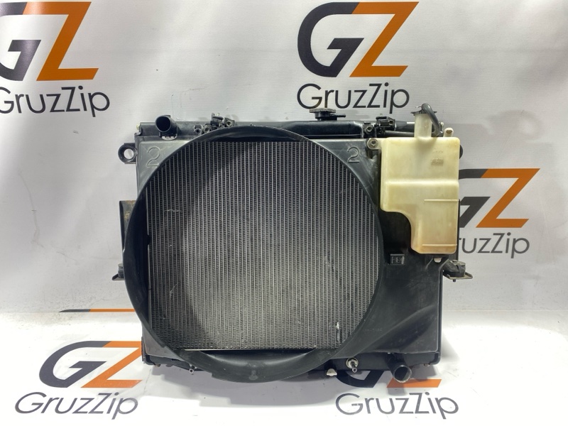 Радиатор ДВС Toyota Land Cruiser Cygnus UZJ100W 2UZ-FE 1999 (б/у)