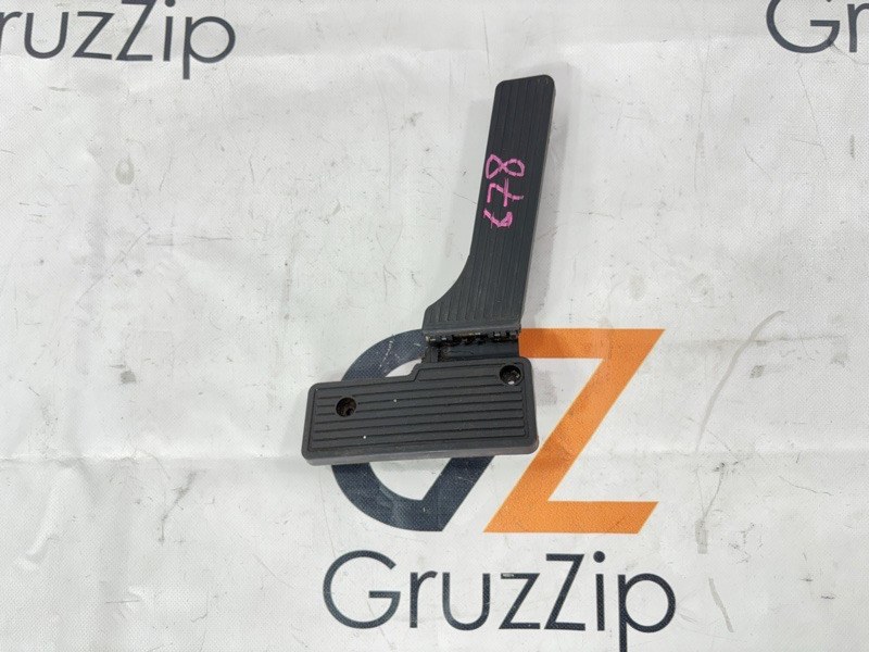 Педаль газа Isuzu Giga CXZ71 10PD1 1990 (б/у)