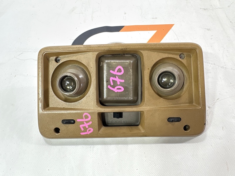 Плафон салона Isuzu Giga CXZ72 12PD1 1992 (б/у)