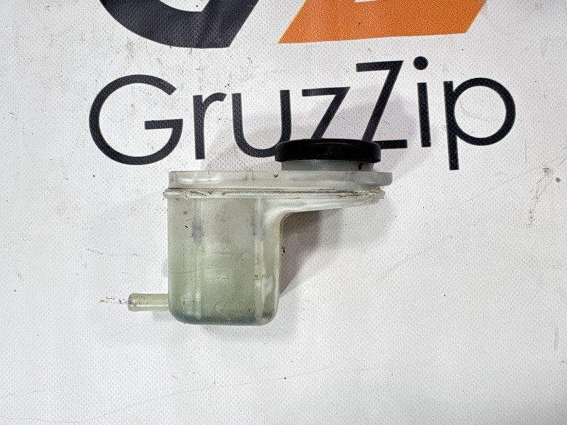 Бачок сцепления Isuzu Giga CXZ72 12PD1 1992 (б/у)
