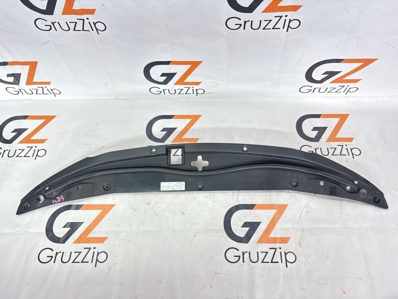 Накладка замка капота Toyota Harrier GSU30 2GR-FE 2007 (б/у)