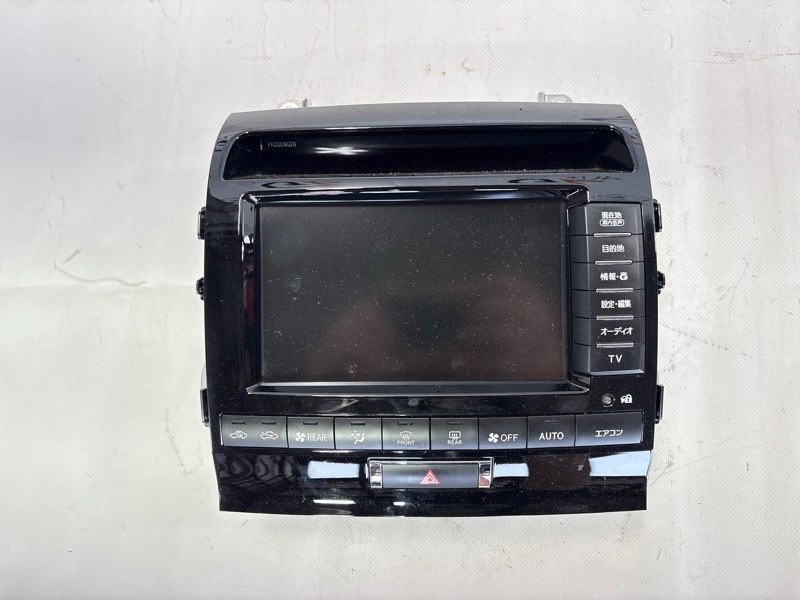 Монитор Toyota Land Cruiser URJ202W 1UR-FE 2015 (б/у)