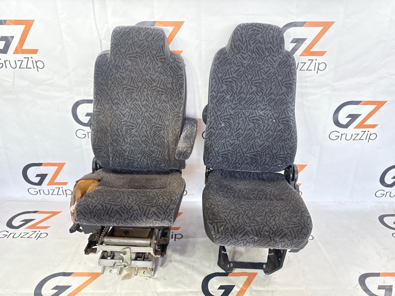 Сидение Isuzu Forward FVZ32S4 6HE1T 1997 (б/у)