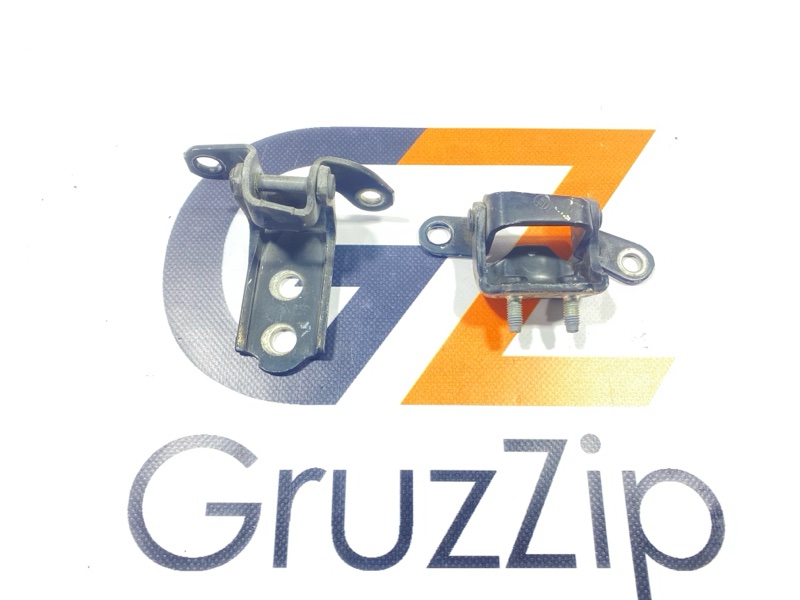 Петля двери Toyota Land Cruiser Cygnus UZJ100W 2UZ-FE 1999 задняя левая (б/у)
