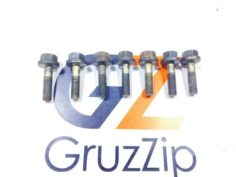 Болт подвески Isuzu Giga CYJ51 6WF1 2004 (б/у)