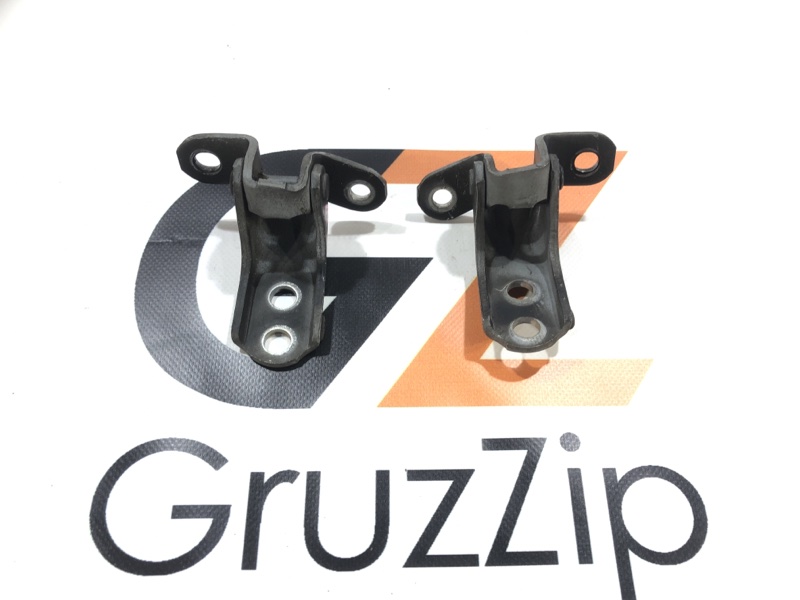 Петля двери Toyota Land Cruiser Cygnus UZJ100W 2UZ-FE 1999 передняя правая (б/у)