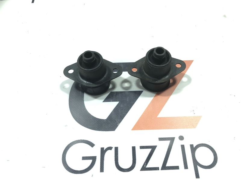 Подушка кузова Nissan Safari VRGY61 TD42T 2000 (б/у)