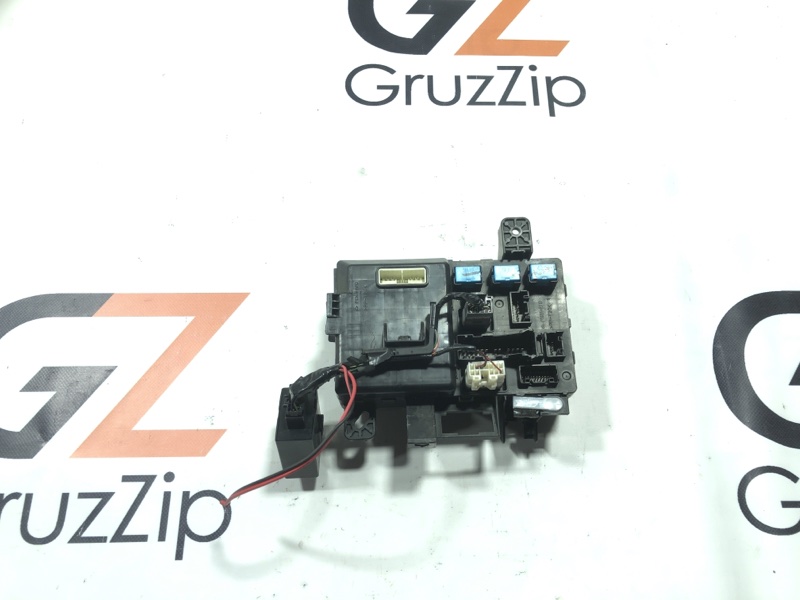 Блок предохранителей салонный Toyota Tacoma GRN245 1GR-FE 2008 (б/у)