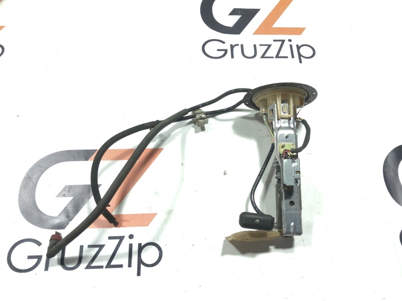 Топливный насос Toyota Land Cruiser Cygnus UZJ100W 2UZ-FE 1999 (б/у)