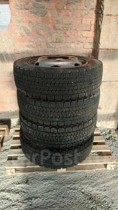 Шина 225/90 R17.5 (б/у)