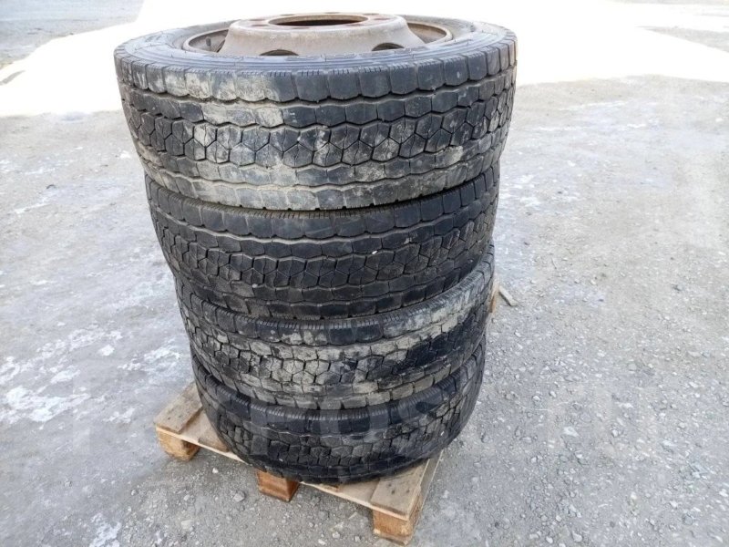 Шина 265/60 R22.5 (б/у)